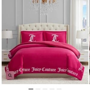 💕🔹Juicy Couture - Comforter Set - Gothic Design Bedding Full/ Queen - 3 PC Set